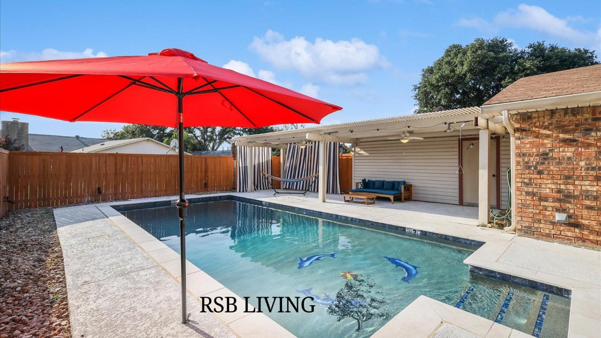 Spectacular 4Br 2,5Ba Holiday Home With Pool And Grill Carrollton Exterior photo