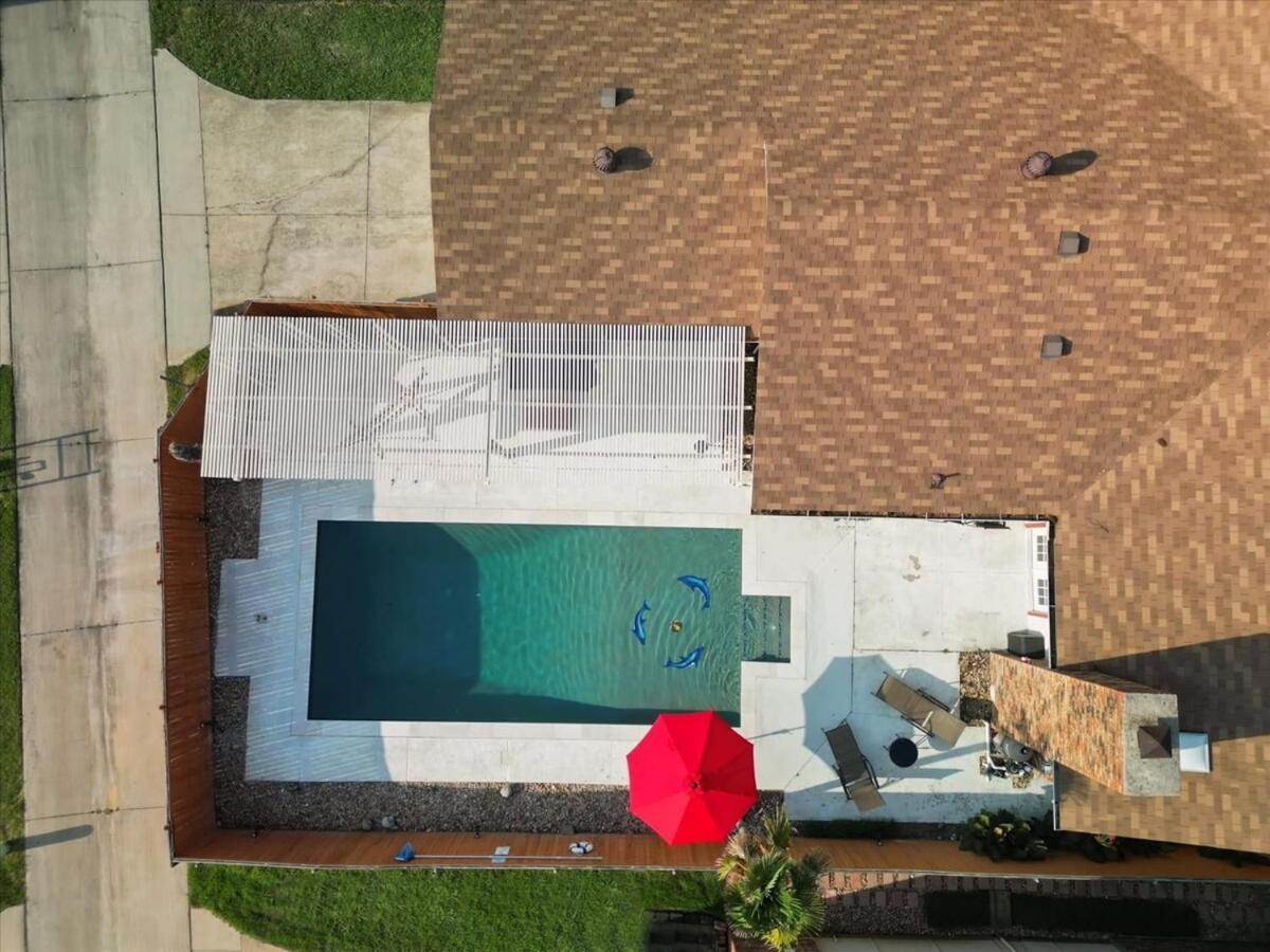 Spectacular 4Br 2,5Ba Holiday Home With Pool And Grill Carrollton Exterior photo
