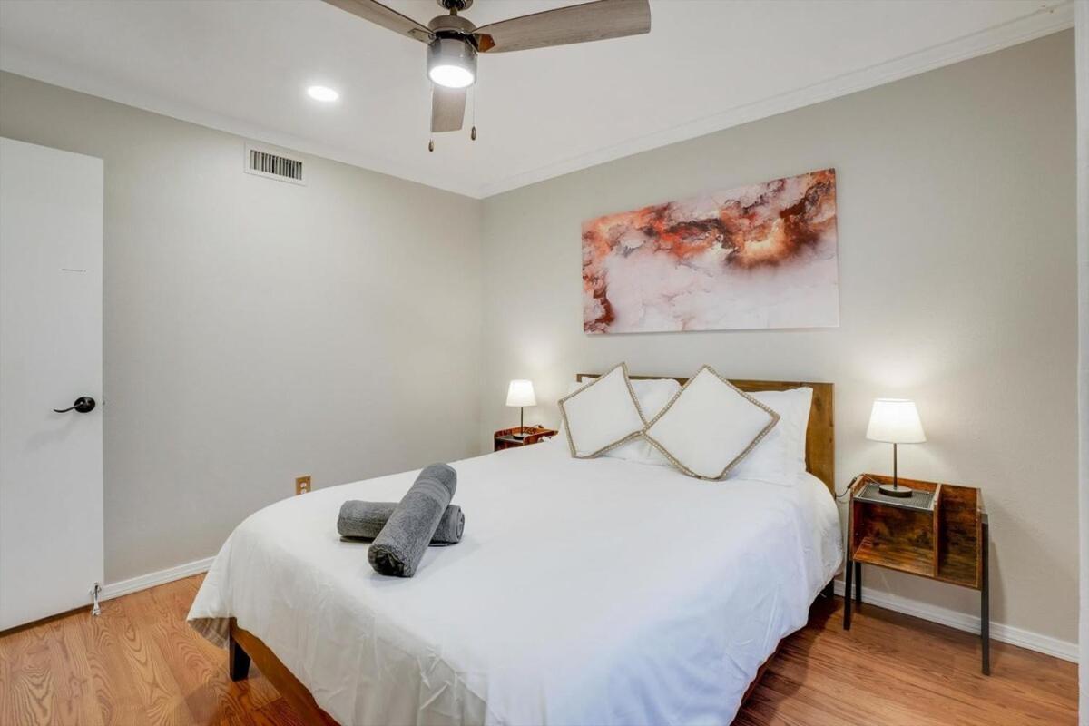 Spectacular 4Br 2,5Ba Holiday Home With Pool And Grill Carrollton Exterior photo
