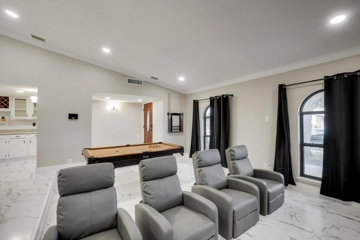 Spectacular 4Br 2,5Ba Holiday Home With Pool And Grill Carrollton Exterior photo